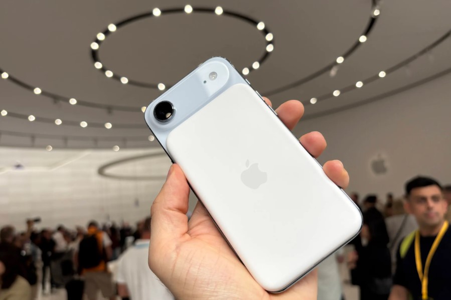 iPhone Air xanh dịu mắt đã sẵn sàng chinh phục iFan